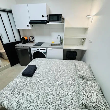Cozy Near The Eiffel Tower شقة *